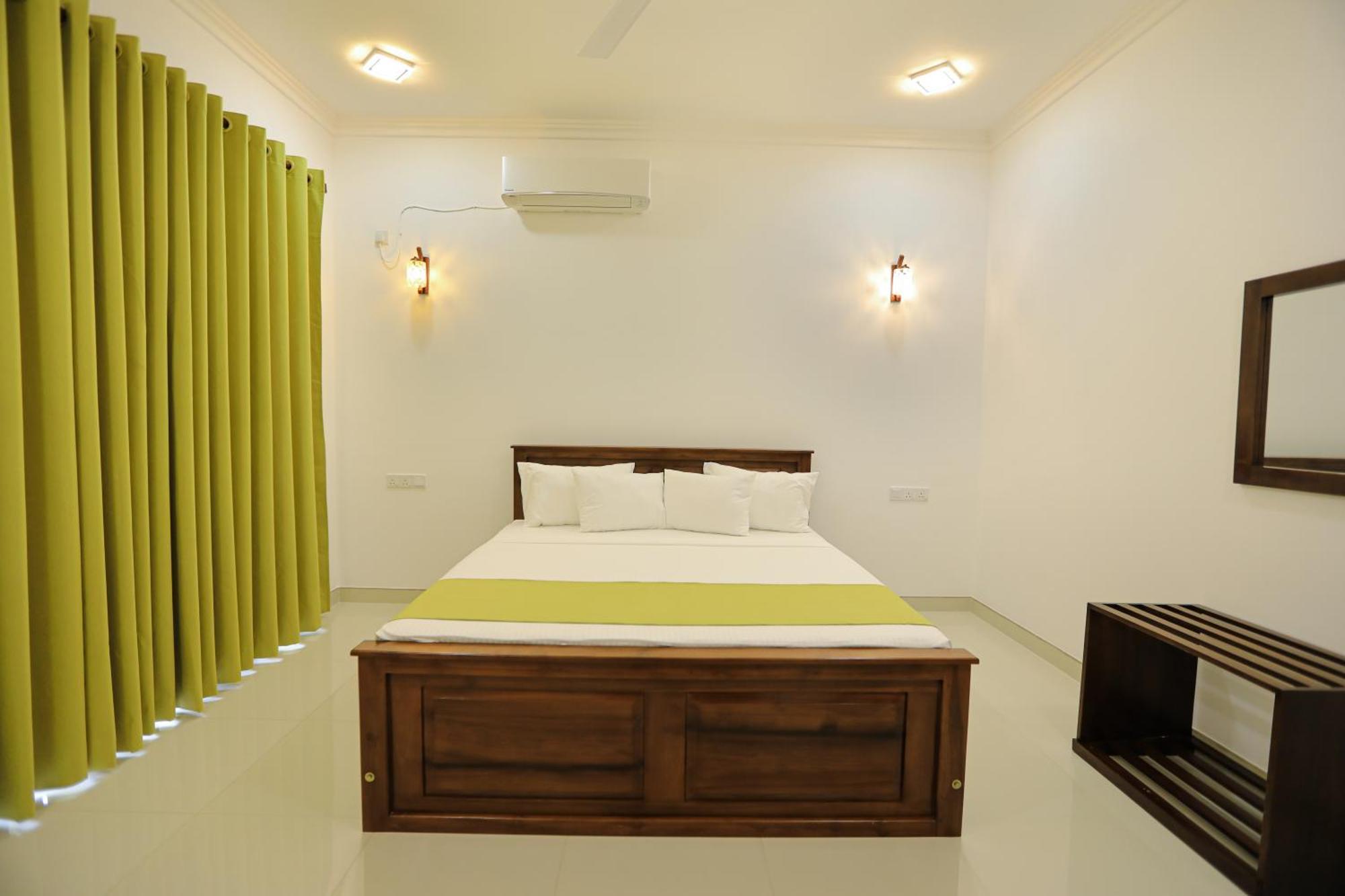 D Marit Motel Negombo Exterior foto